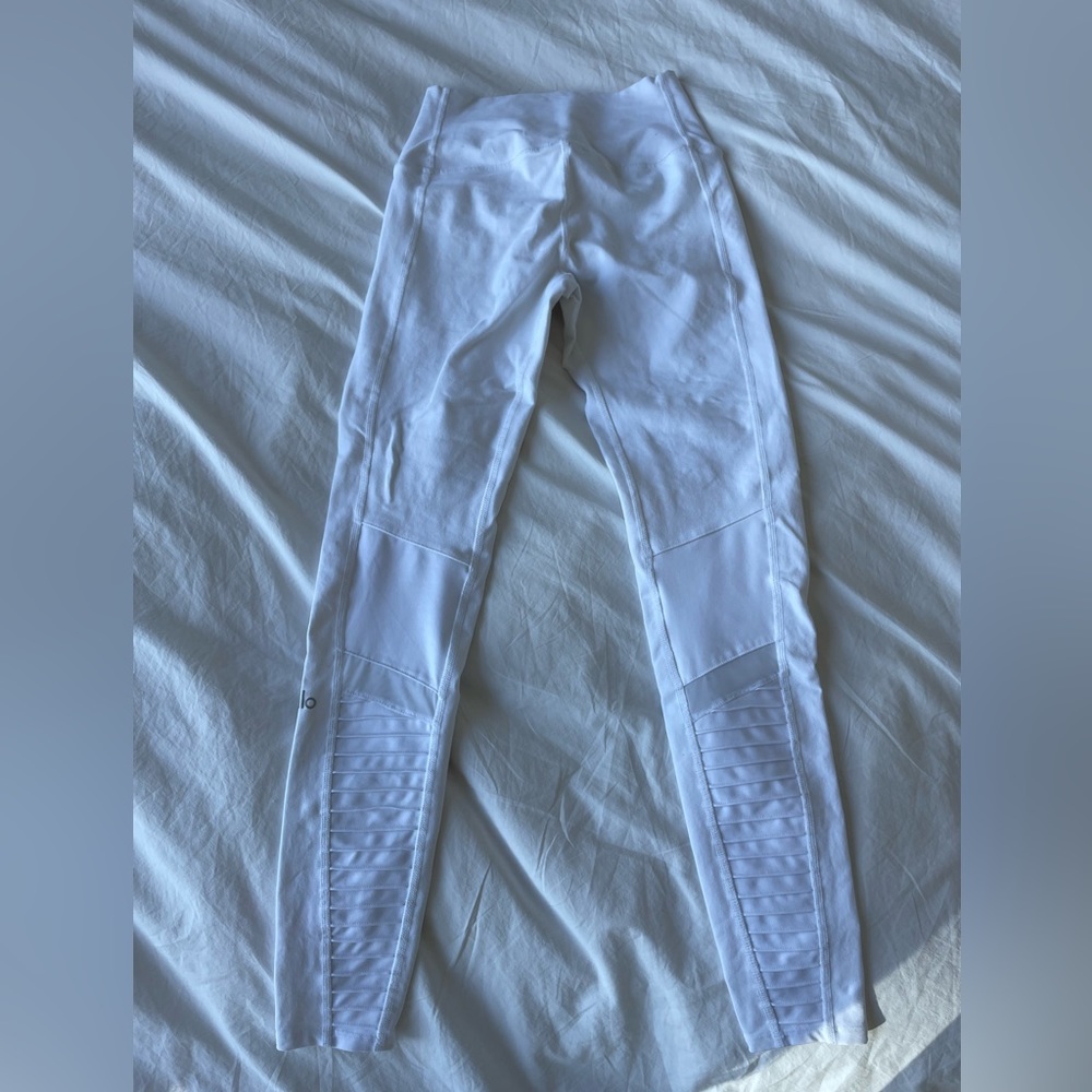 Alo yoga white high wasted moto leggings